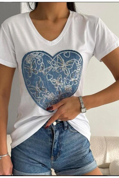 Kalp Şekilli Nakış İşlemeli T-shirt - 6