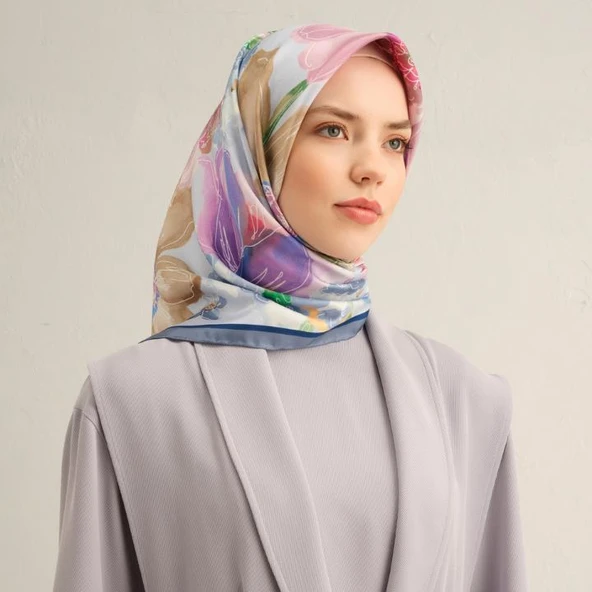 Armine E25YA9318D02 31 Dj Saf İpek Eşarp 9318D (T) ürün görseli