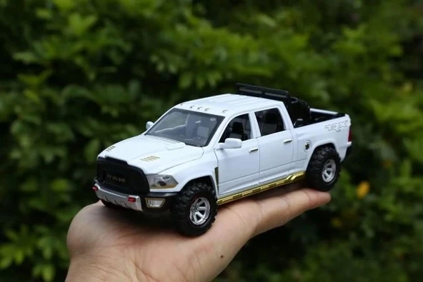RAM 1500 Kamyonet Pres Döküm Model Arabalar - 6