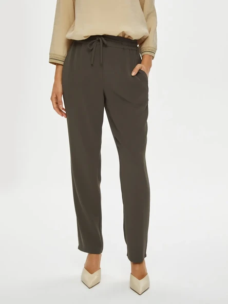 Faik Sönmez Minimalist Midi Kadın Pantolon - Günlük & Şık - 8