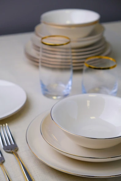 Tabak Evi Chic Altın Yaldız Porselen Yemek Takımı 24 Parça 6 Kişilik - 4