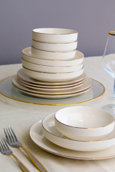 Tabak Evi Sofia Altın Yaldız Porselen Yemek Takımı 24 Parça 6 Kişilik