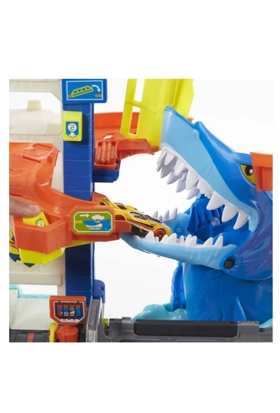 Hot Wheels City Köpek Balığından Kaçış HDP06 - 3