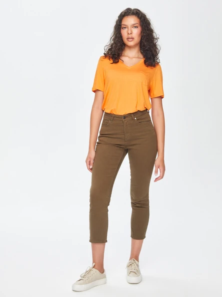 Faik Sönmez Minimalist Crop Kadın Pantolon - Yüksek Bel Midi Boy ürün görseli 1