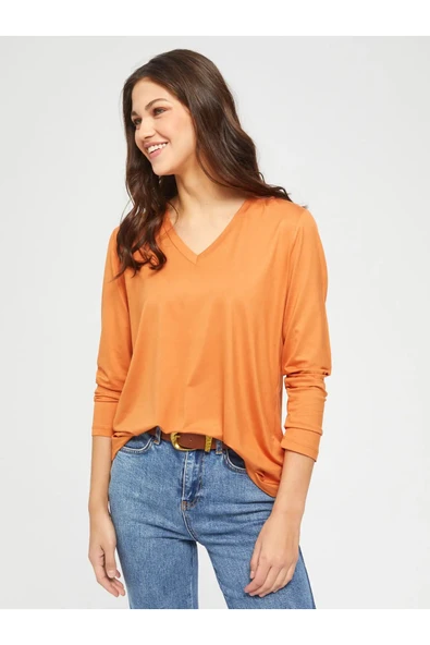 Faik Sönmez Kadın V Yaka Oversize Uzun Kol T-Shirt - Minimalist - 2