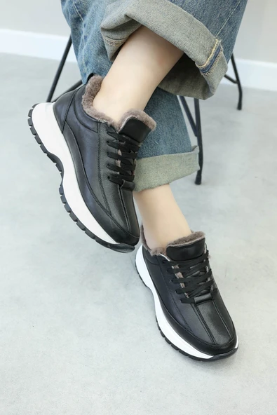 Hakiki Deri Kürklü  Kadın Casual Ayakkabı 136KZA502-1 ürün görseli