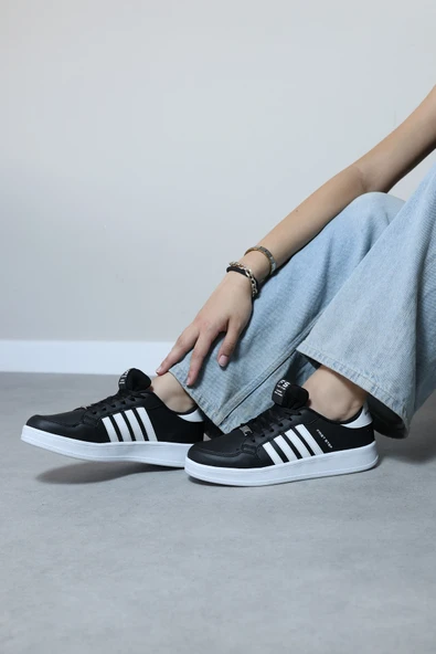 Unisex Sneaker Ayakkabı 930XA019 ürün görseli