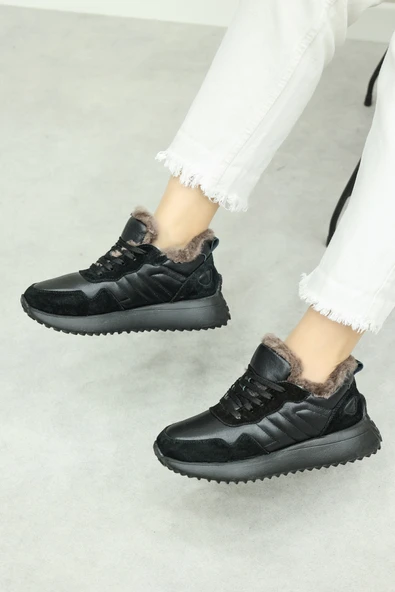 Hakiki Deri Kürklü  Kadın Casual Ayakkabı 136KZA901-1 ürün görseli