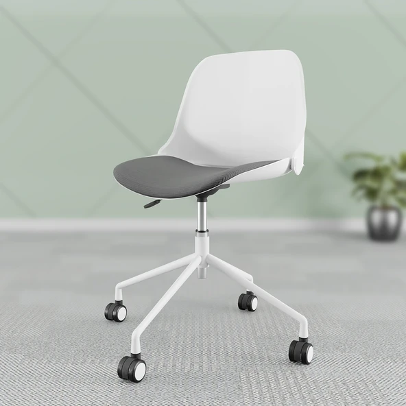 Osaka Minimalist Çalışma Sandalyesi