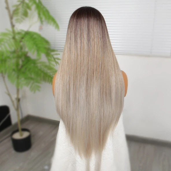 Rus Kumralı Beyaz Platin Ombreli ve Işıltılı Fiber Sentetik Tül Peruk - Resim 5