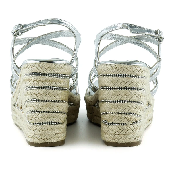 Erkan Saçmacı Gümüş Rugan Çapraz Bantlı Taşlı Zikzak Örgü Jüt Platform Topuklu Sandalet - 4