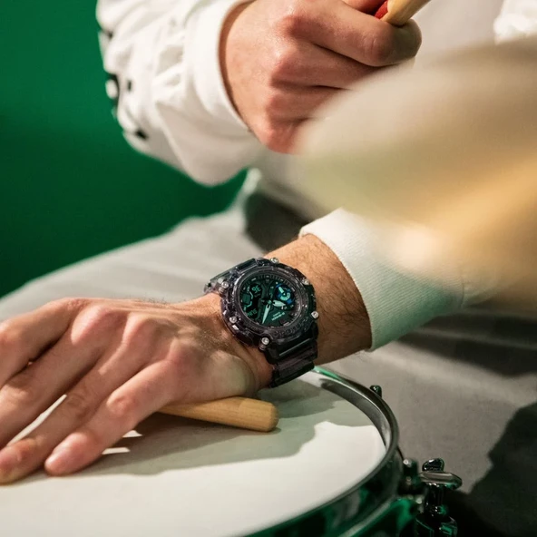 Casio GA-2200SKL-8ADR Kol Saati - Resim 5