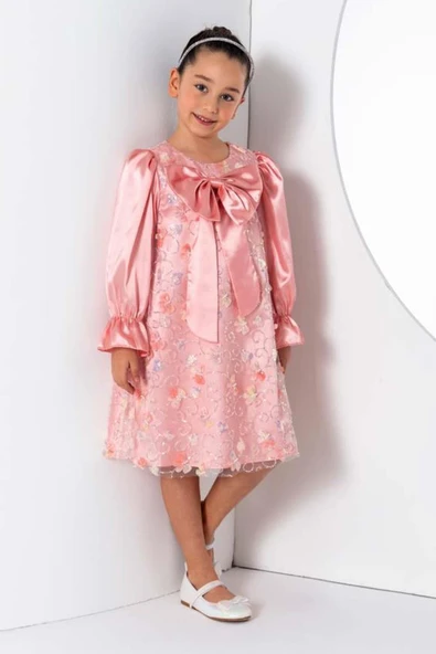 Kız Çocuk Göğsü Kurdele ve Üzeri Kelebek İşlemeli İspanyol Kollu Somon Şifon Elbise - Resim 6