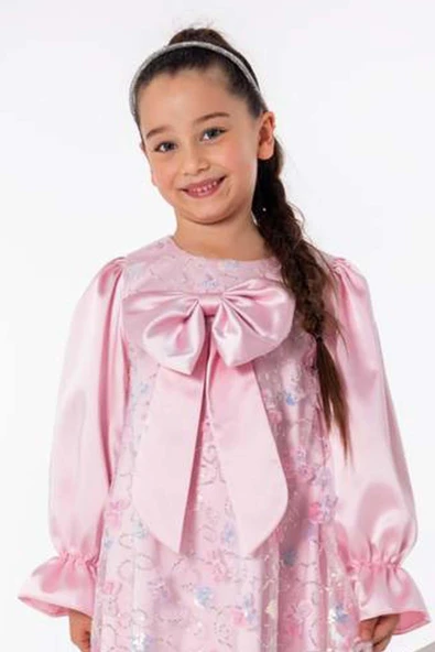Kız Çocuk Göğsü Kurdele ve Üzeri Kelebek İşlemeli İspanyol Kollu Pembe Şifon Elbise - Resim 8