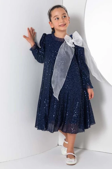 Kız Çocuk Yakası Tüllü Boydan Pulpayet İşlemeli Omuzu Fiyonk Detaylı Lacivert Elbise - Resim 7