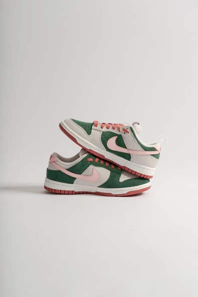 Nike Dunk Low SE All Petals United - Resim 4