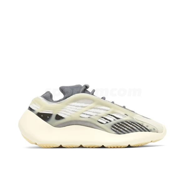 Adidas Yeezy Boost 700 V3 Fade Salt ürün görseli