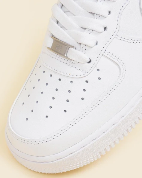 Nike Air Force 1 07 Triple White - Resim 8