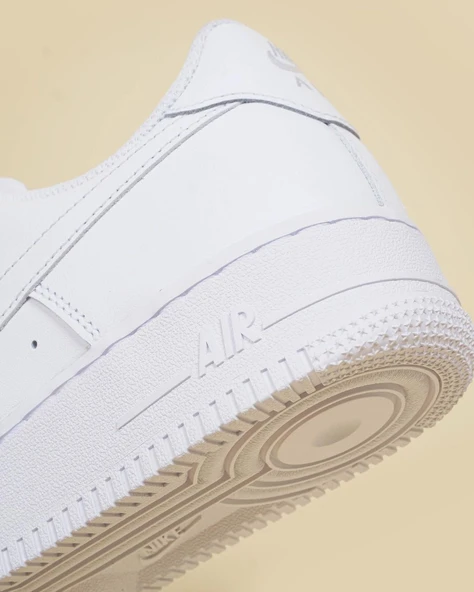 Nike Air Force 1 07 Triple White - Resim 5
