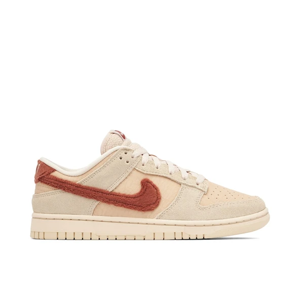 Nike Dunk Low Terry Swoosh Womens ürün görseli