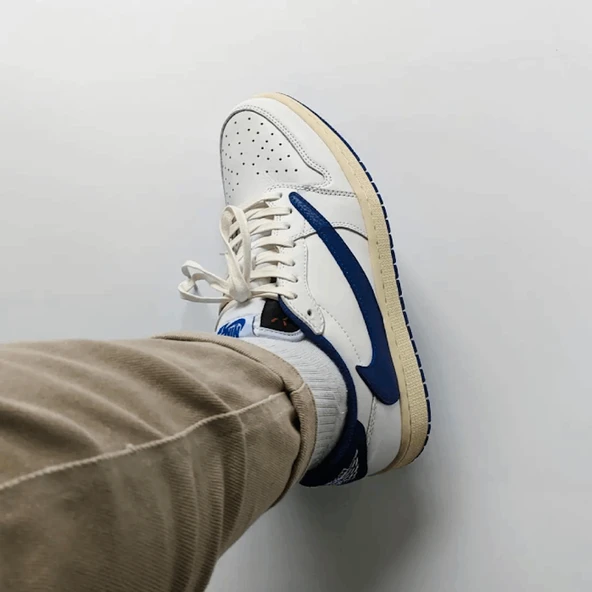 Nike Travis Scott x Fragment Air Jordan 1 Low OG White/Blue/Sail - Resim 2