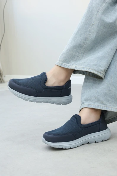 Unisex Sneaker Ayakkabı 930XA801 ürün görseli