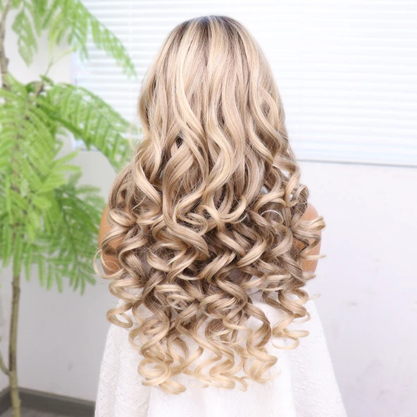 Kumral Platin Ombre Bebek Saçlı Fiber Sentetik Yoğun Dalgalı Tül Peruk - Resim 5