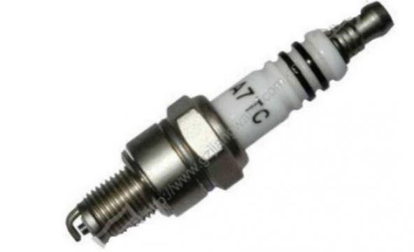 ATESLEME BUJISI  A7TC (CUB/SCOOTER) ürün görseli