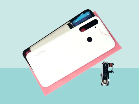 Oppo Realme 6İ Uyumlu FULL KASA Arka Kapak Batarya Kapağı - BEYAZ