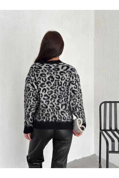 Leopar Desen Bisiklet Yaka Kazak, Yumoş  Sakallı Triko Tesettür Kazak - 5