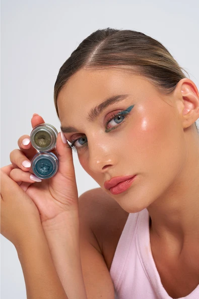 Mermaid’s Sapphire Krem Far, Eyeliner Doğal İçerikli, (Makyaj Beraberinde Çok Değerli Besleyici Cilt Bakımı) - Resim 7