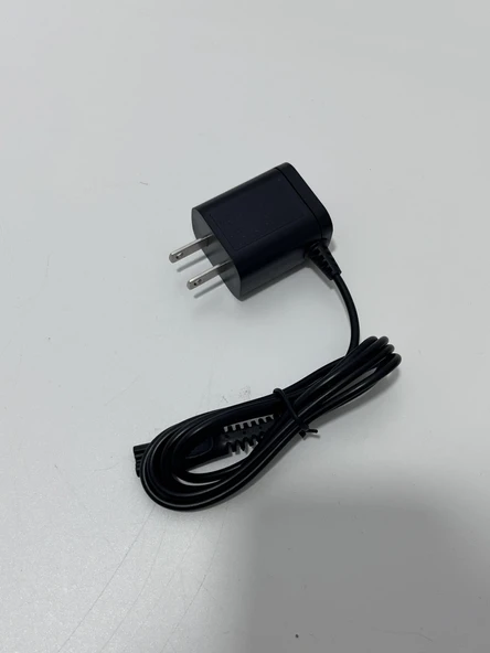 Philips Tıraş Makinesi Adaptörü 15V 5.4W - 5