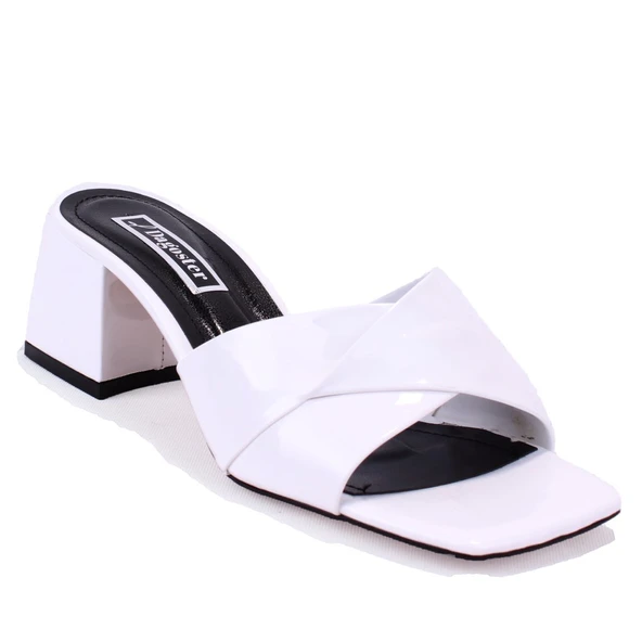 Dagoster DZA07-9321060 Beyaz Rugan Klasik Topuklu Kadın Terlik