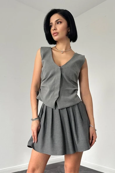 Gri Pilikaşe Mini Etek