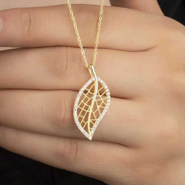 925 Ayar Gümüş Gold Yaprak Kadın Kolye - Resim 2