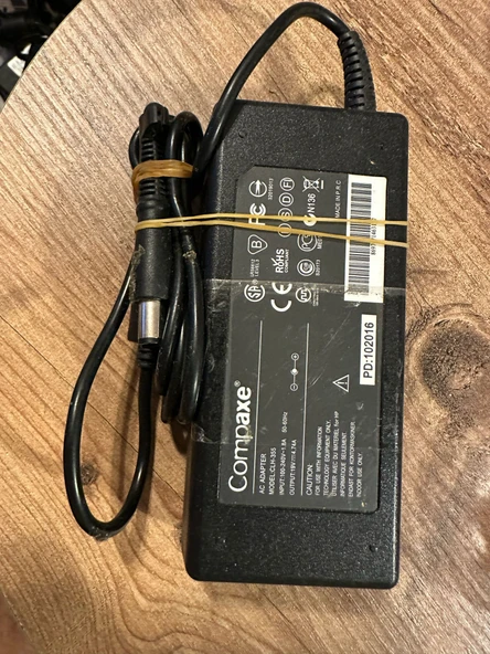 COMPAXE CLH-355 HP 90W 19V 4.74A 7.4 5.0 İĞNELİ NTB ADAPTÖR  2.EL KULLANILMIŞ ADAPTÖR ürün görseli 1