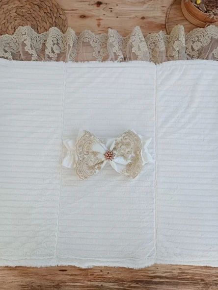 Lenaca Yenidoğan Beyaz Wool Yün Kumaş Taç Nakışlı Trilüks Kundak Bebek Battaniyesi - Resim 5