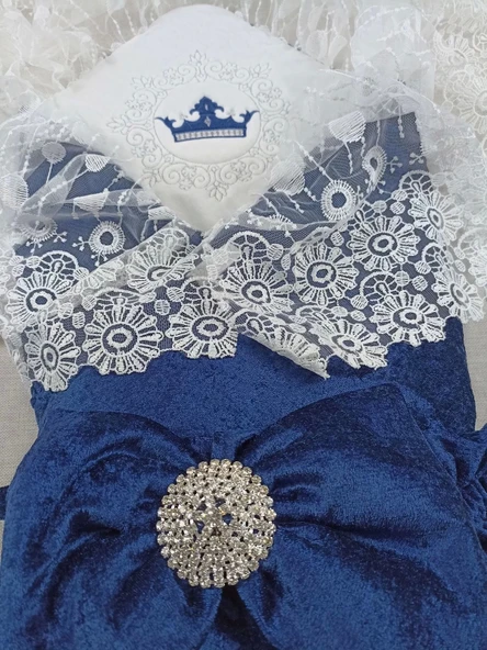 Lenaca Yenidoğan Saray Kadife Taç Nakışlı İnci Fiyonklu Dantel Duvak Trilüks Kundak Bebek Battaniye - Resim 4