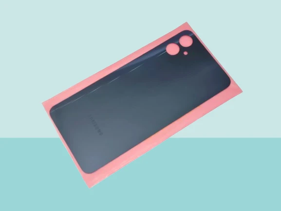 Samsung Galaxy A05 Uyumlu Arka Kapak Batarya Kapağı - SİYAH ürün görseli 1