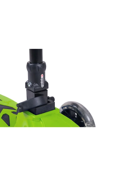 ÇEKİRDEK ZEKA WİNKY SCOOTER YEŞİL 3 Tekerli Işıklı Katlana Bilir Scooter - 4