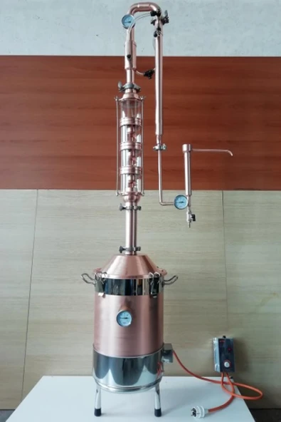 Defne Yaprağı Suyu İmbik Damıtma 1 Litre - 5