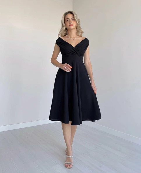 Lucky Life Kadın Kısa Kollu Kruvaze Yaka Eteği Volanlı Krep Elbise ürün görseli 1