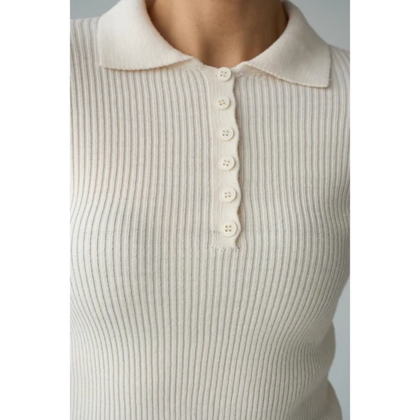 Polo Yaka 6 Düğmeli Kazak - Krem - 2