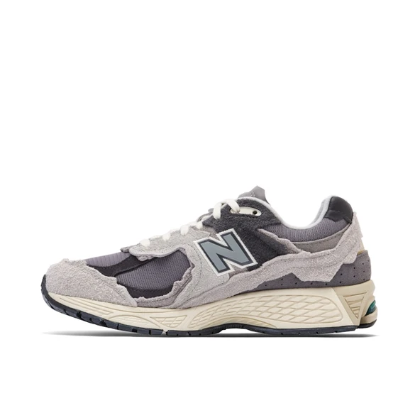 New Balance 2002R Protection Pack Rain Cloud - 4