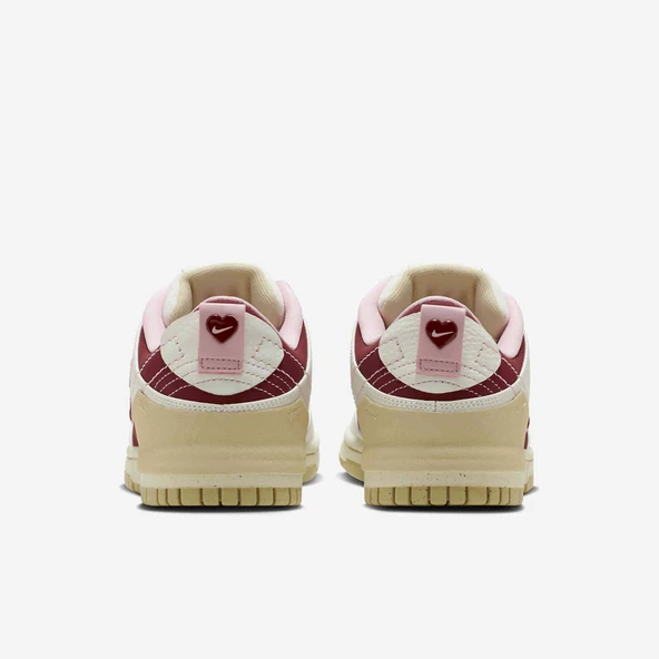 Nike Dunk Low Disrupt 2 Valentines Day - 3