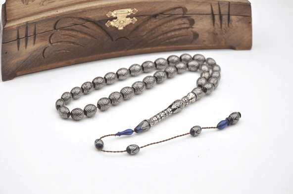 925 Ayar Gümüş Çakımlı İmame Nakkaş Gümüş İşlemeli Ateş  Kehribar Tesbih ürün görseli 1