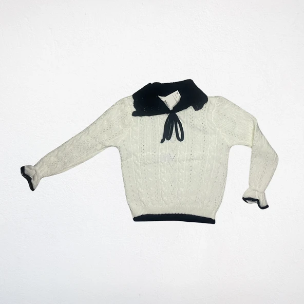 Siyah Geniş Paça Pantolon & Ekru Triko Kazak Takımı - 2