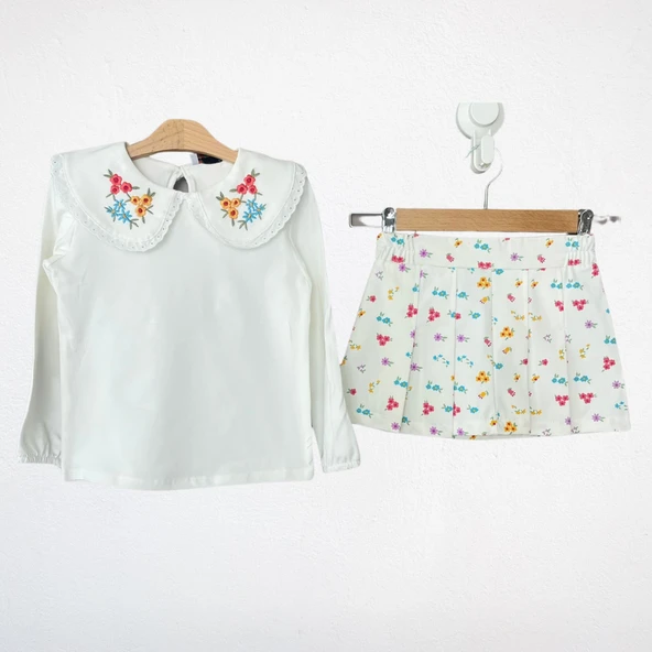 Çiçek İşlemeli Yaka Bluz ve Çiçek Desenli Etek Takım - 2