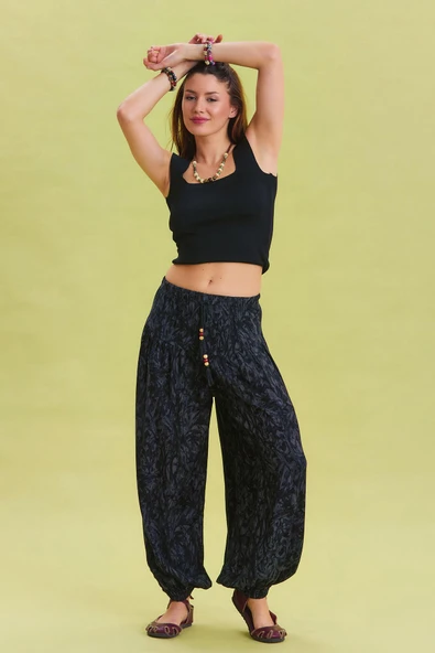 Beli Lastikli Bağcık Detaylı Viskon Pantolon - 4