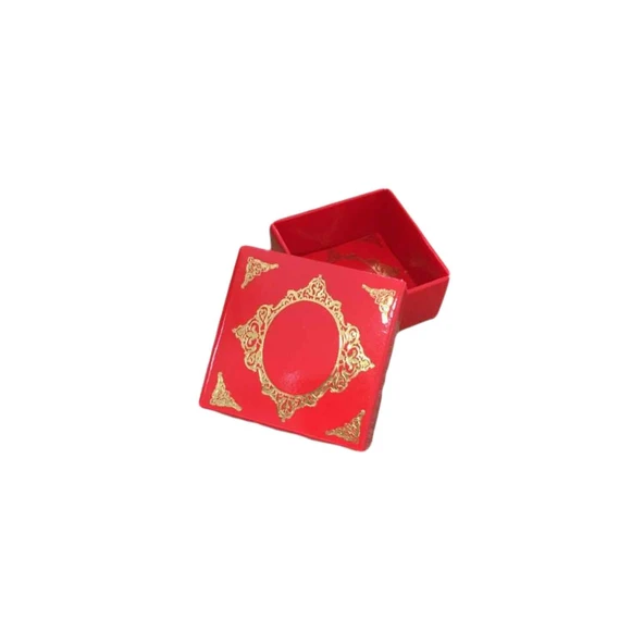 Komple Karton Kutu Saray Desen Gold Yaldız 4X4X2 CM (50 Adet)  Kırmızı